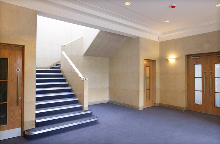 Commercial | Avi Contracts Ltd