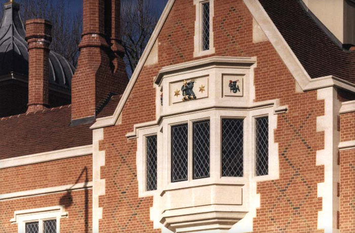 Commercial | Avi Contracts Ltd