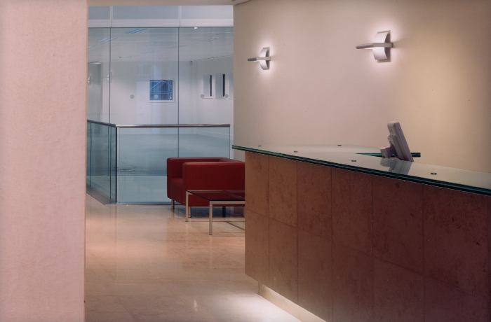 Commercial | Avi Contracts Ltd